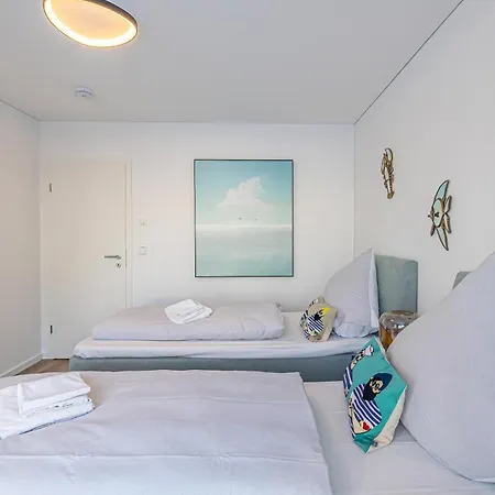2 Bedroom Cozy In Ostseeresort Apartment